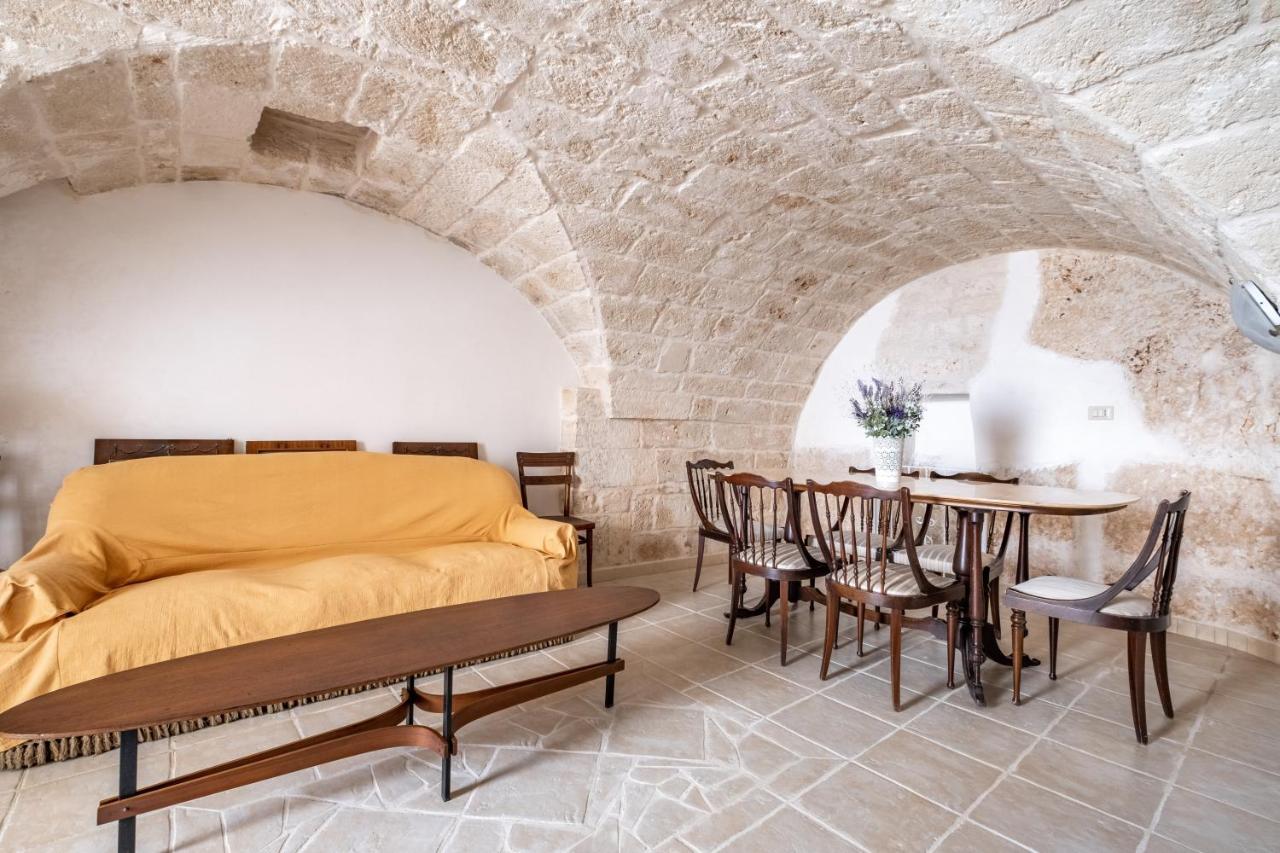 Dimora Lucrezia - Big & Central Apatment With Parking Ostuni Luaran gambar